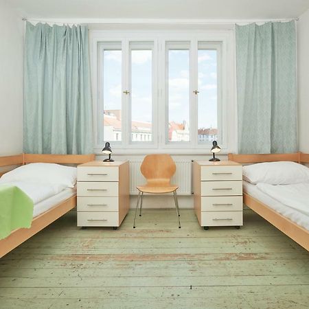 Hostel Mikoláše Alše Prága Kültér fotó