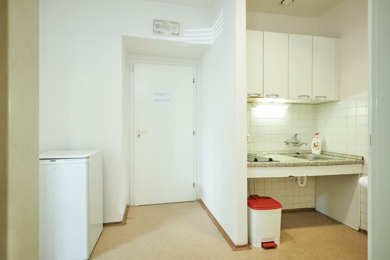 Hostel Mikoláše Alše Prága Kültér fotó
